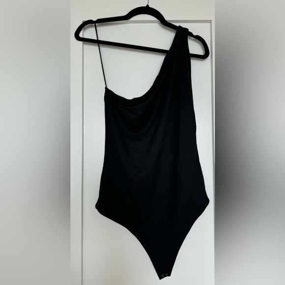 NWOT Abercrombie & Fitch | One Shoulder Body Suit Black Soft Collection Large - Picture 12 of 12